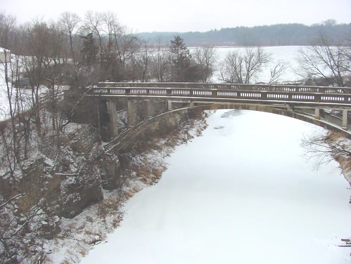 Mederville Bridge