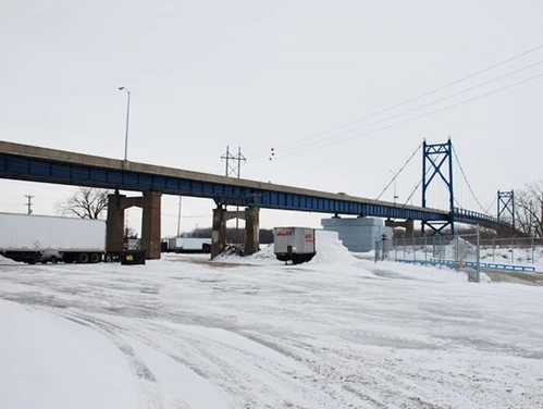 Photo of the US 30 Mississippi River Bridge in Clinton County, Iowa